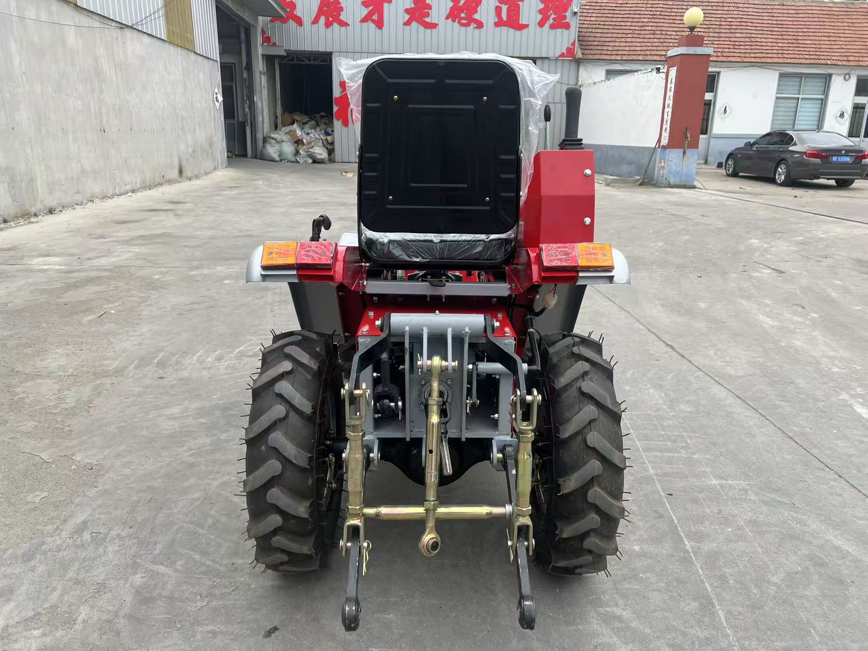 Agrarische wieltractor, hete a - Agriculture.Farming Design recensie en prijs